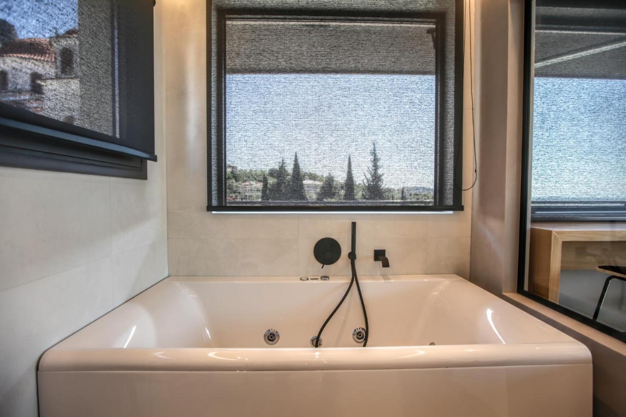 Meteora Heaven And Earth Premium Suites - Adults Friendly Kalampaka Exteriör bild